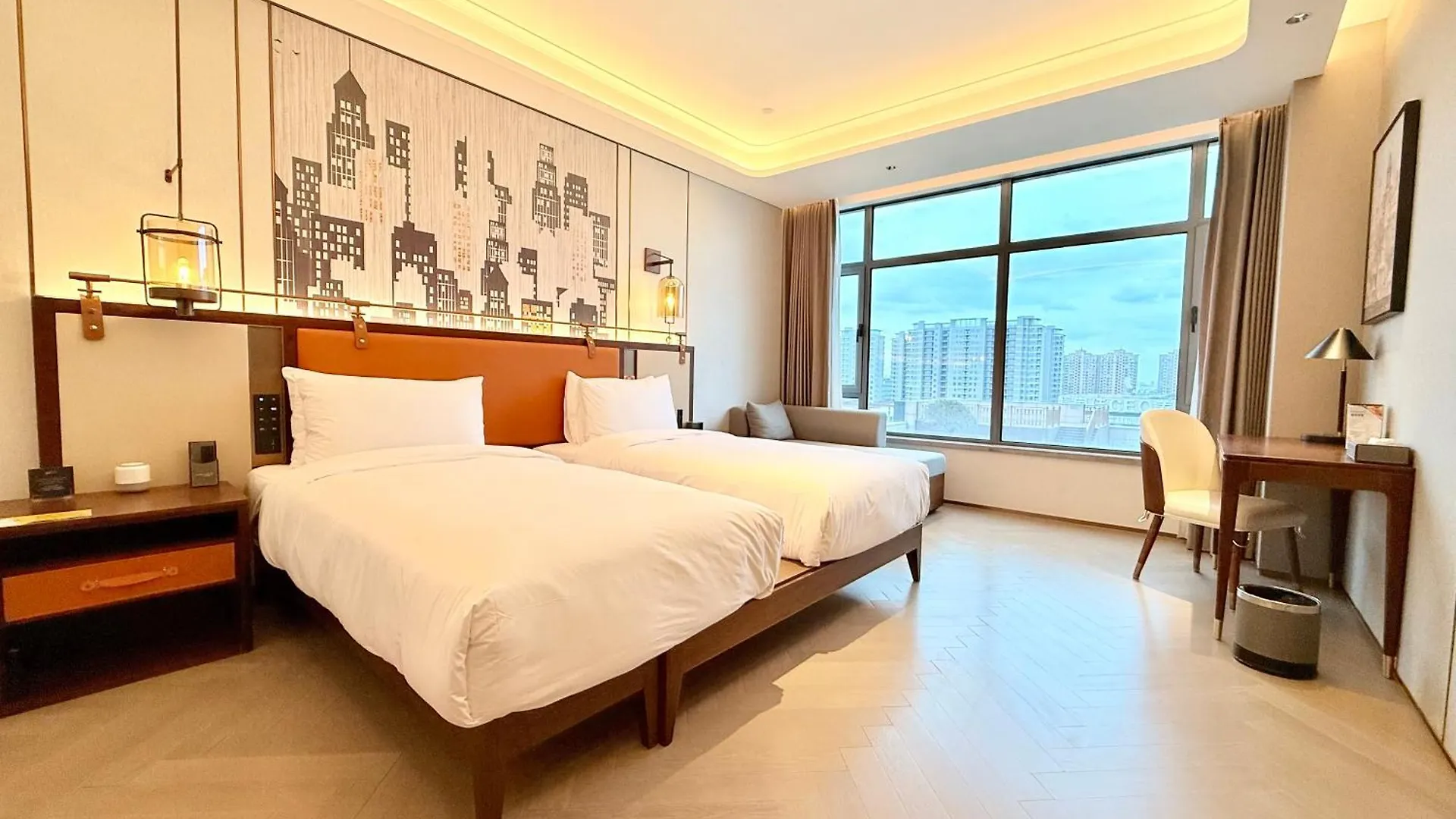 Shanghai Hongqiao Yankuang Tulip Hotel